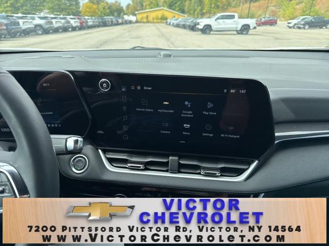 used 2025 Chevrolet Equinox car, priced at $26,490