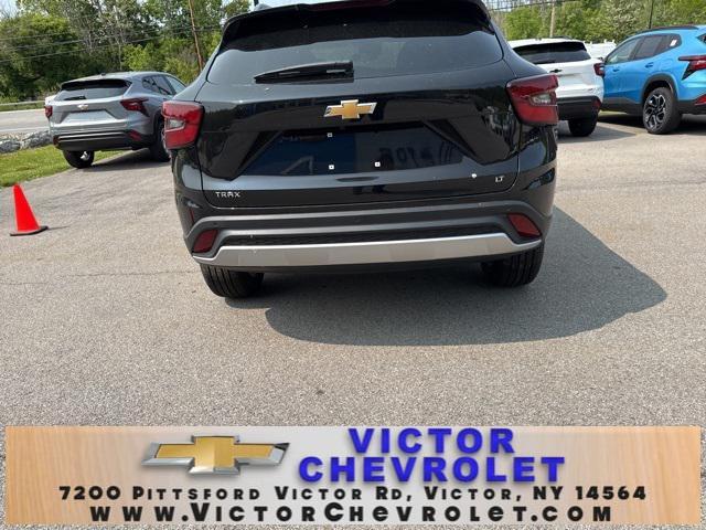 new 2025 Chevrolet Trax car, priced at $25,485