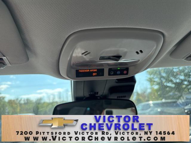 new 2025 Chevrolet Trax car, priced at $25,725