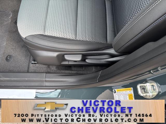 new 2025 Chevrolet Trax car, priced at $23,895