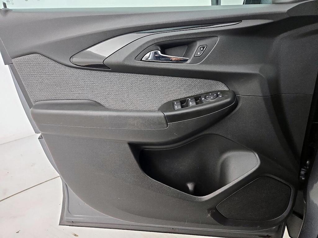 used 2021 Chevrolet TrailBlazer car, priced at $16,998