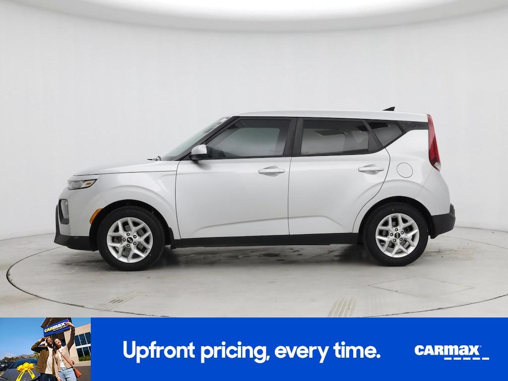 used 2021 Kia Soul car, priced at $13,998