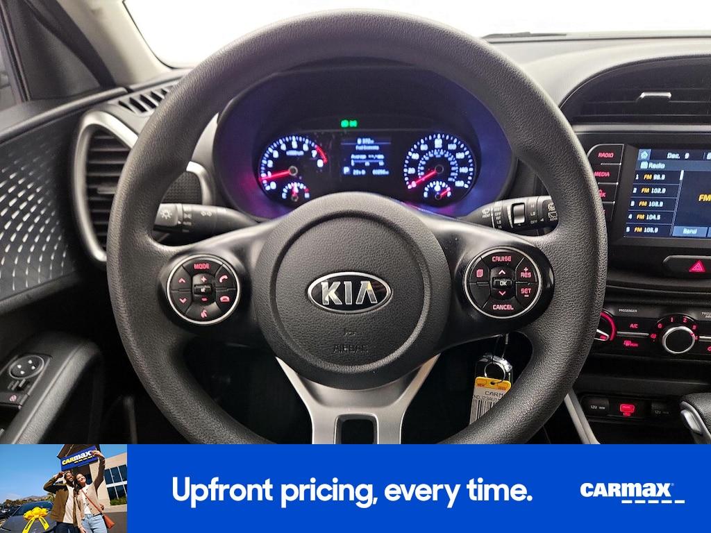 used 2021 Kia Soul car, priced at $13,998