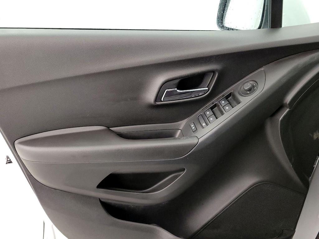 used 2020 Chevrolet Trax car, priced at $16,998