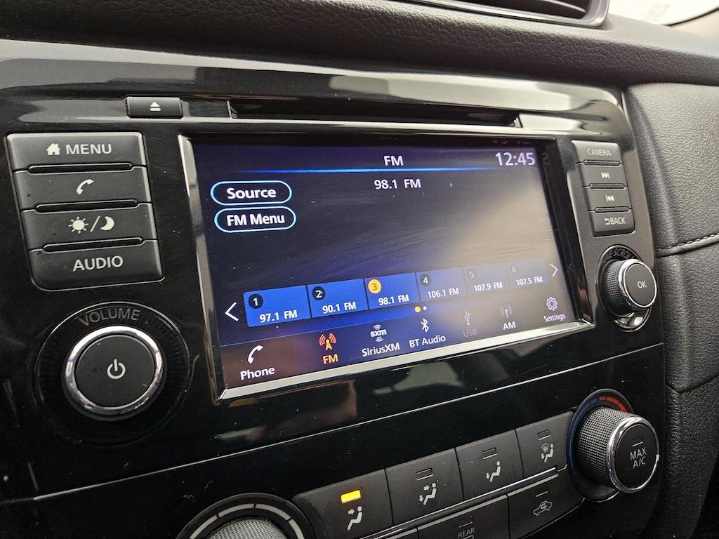 used 2019 Nissan Rogue car, priced at $17,998