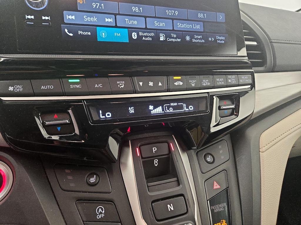 used 2025 Honda Odyssey car, priced at $38,998