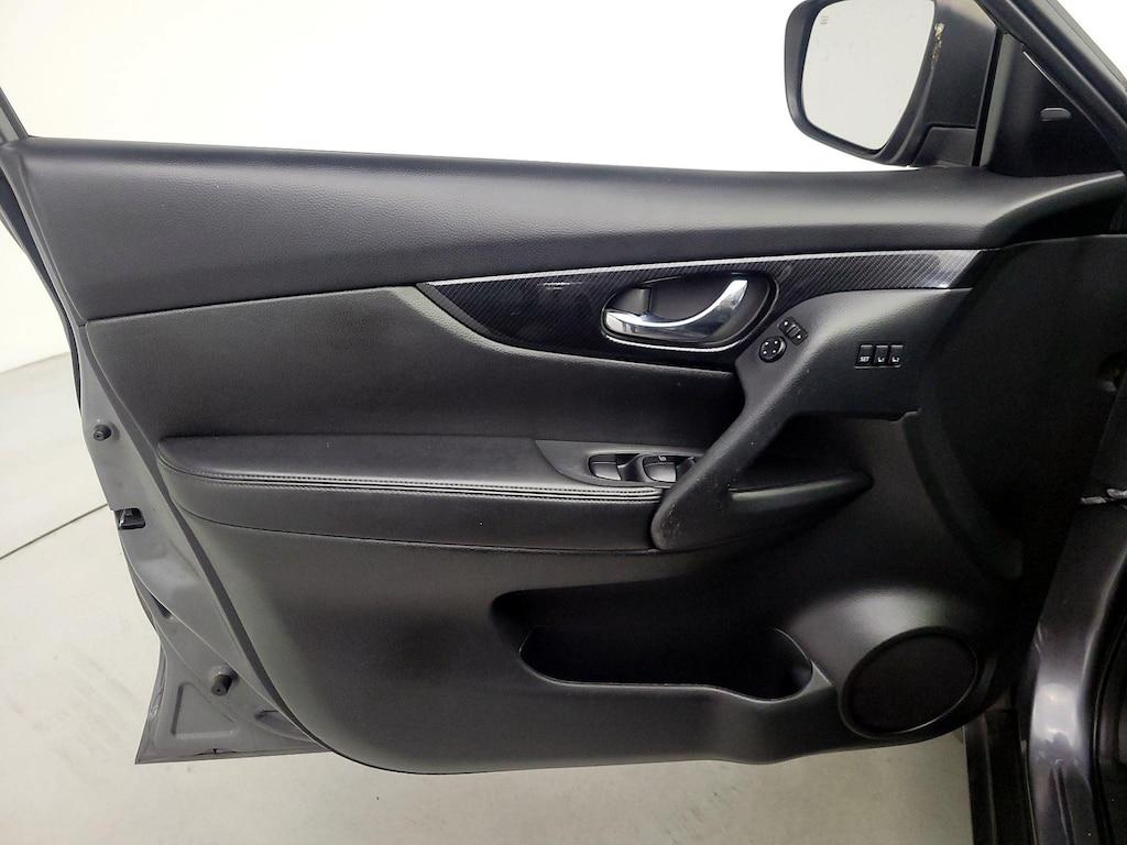 used 2020 Nissan Rogue car, priced at $18,998