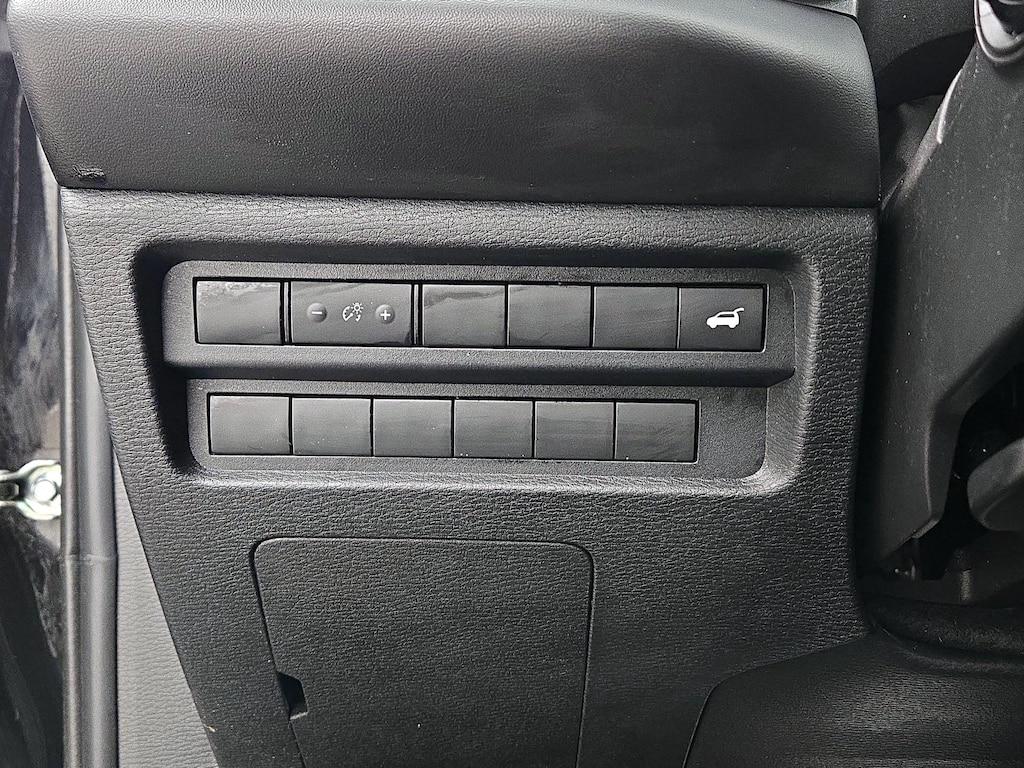 used 2024 Mitsubishi Outlander car, priced at $24,998