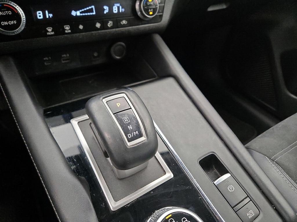 used 2024 Mitsubishi Outlander car, priced at $24,998