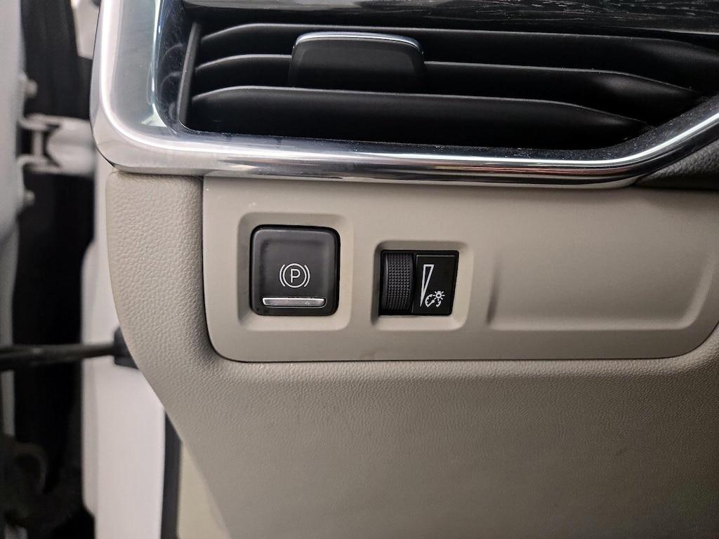 used 2021 Cadillac XT4 car, priced at $26,998