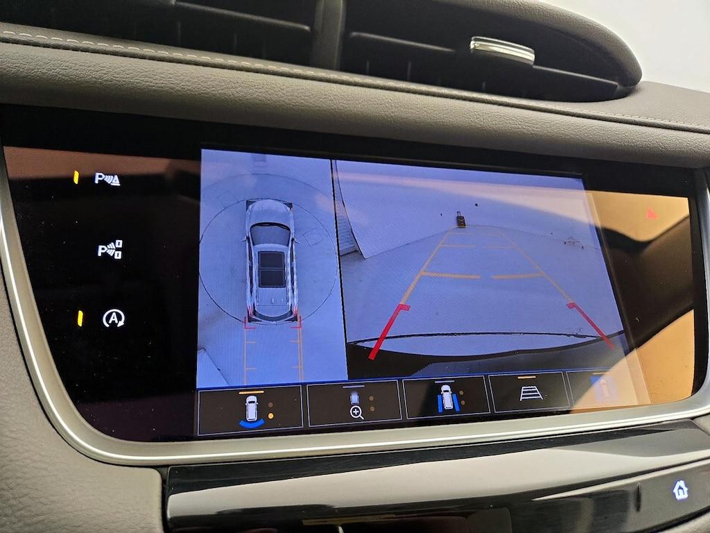 used 2023 Cadillac XT5 car, priced at $35,998