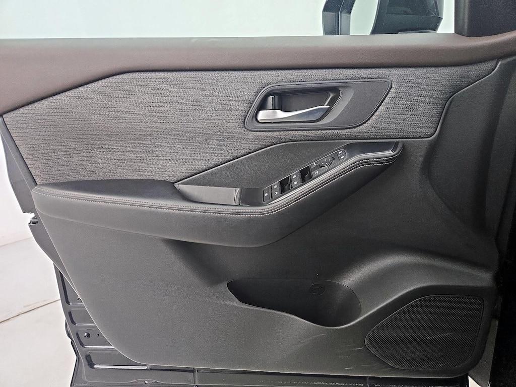 used 2023 Nissan Rogue car, priced at $19,998