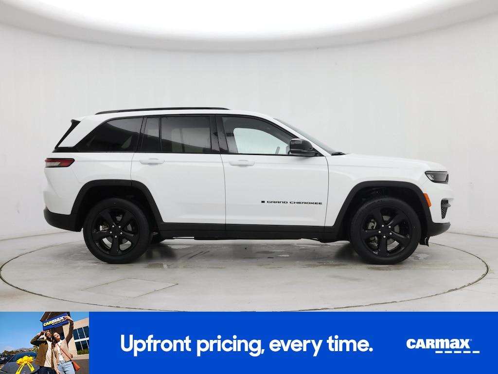 used 2023 Jeep Grand Cherokee car, priced at $32,998