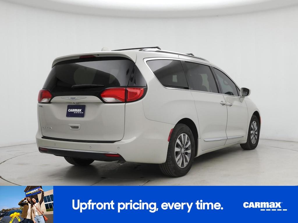 used 2019 Chrysler Pacifica car, priced at $24,998