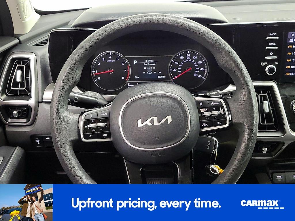 used 2022 Kia Sorento car, priced at $22,998