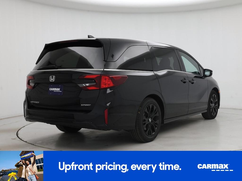used 2025 Honda Odyssey car, priced at $36,998