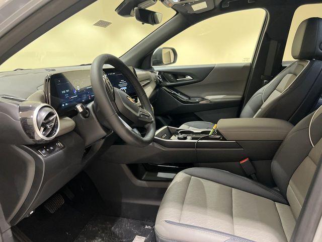 new 2026 Chevrolet Equinox car, priced at $33,290