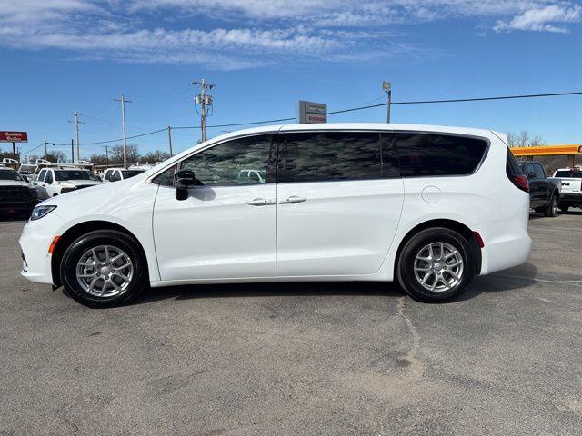 new 2026 Chrysler Pacifica car, priced at $40,972
