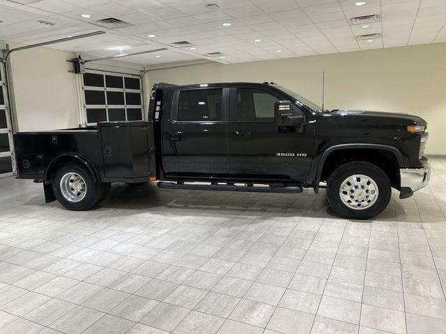 used 2025 Chevrolet Silverado 3500 car, priced at $71,990
