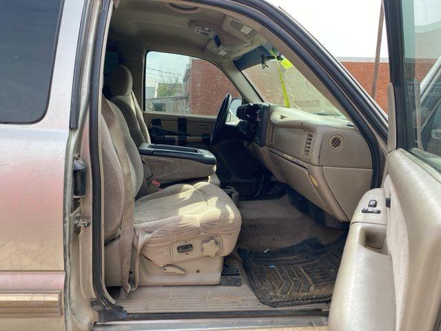 used 2001 Chevrolet Silverado 2500 car, priced at $5,975