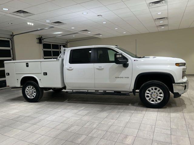 used 2025 Chevrolet Silverado 3500 car, priced at $72,990