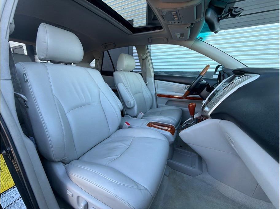 used 2006 Lexus RX 330 car, priced at $10,990