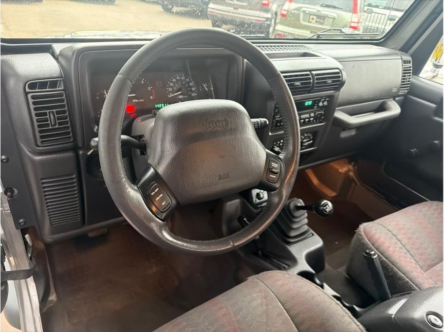 used 2000 Jeep Wrangler car, priced at $11,990