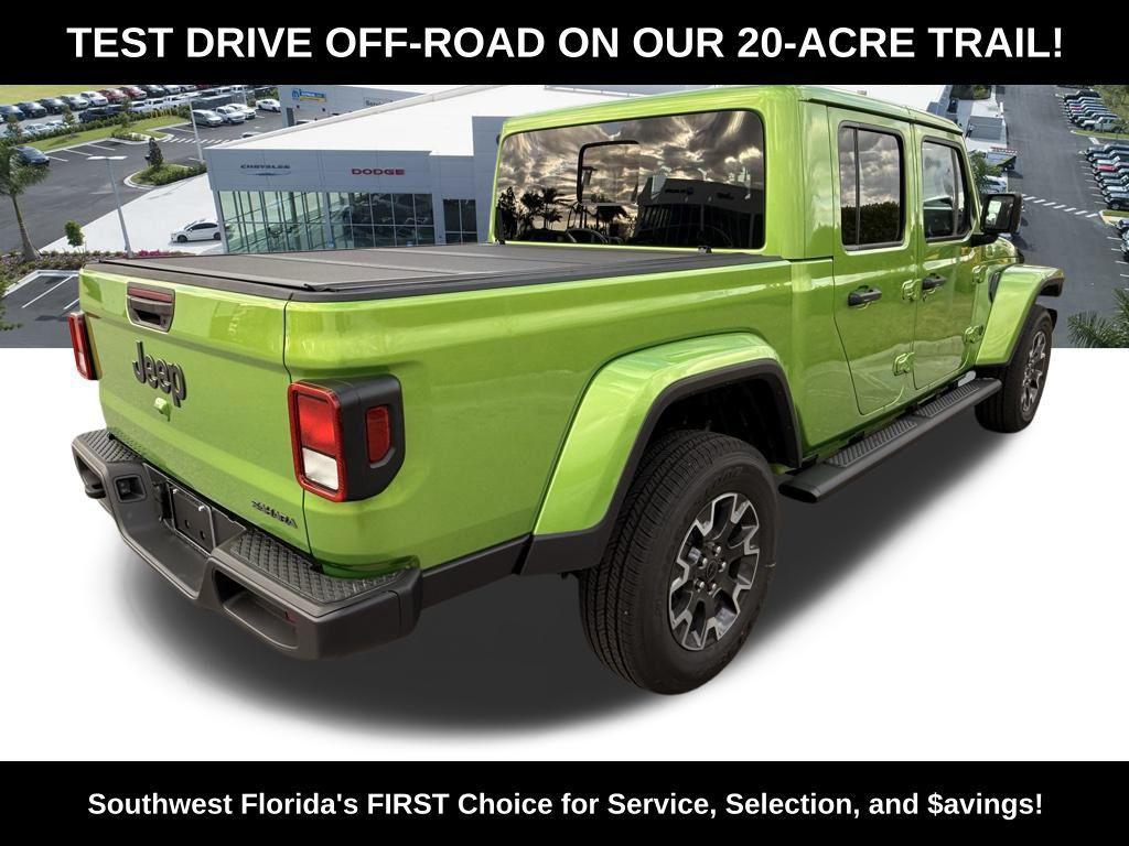 new 2026 Jeep Gladiator car, priced at $46,830