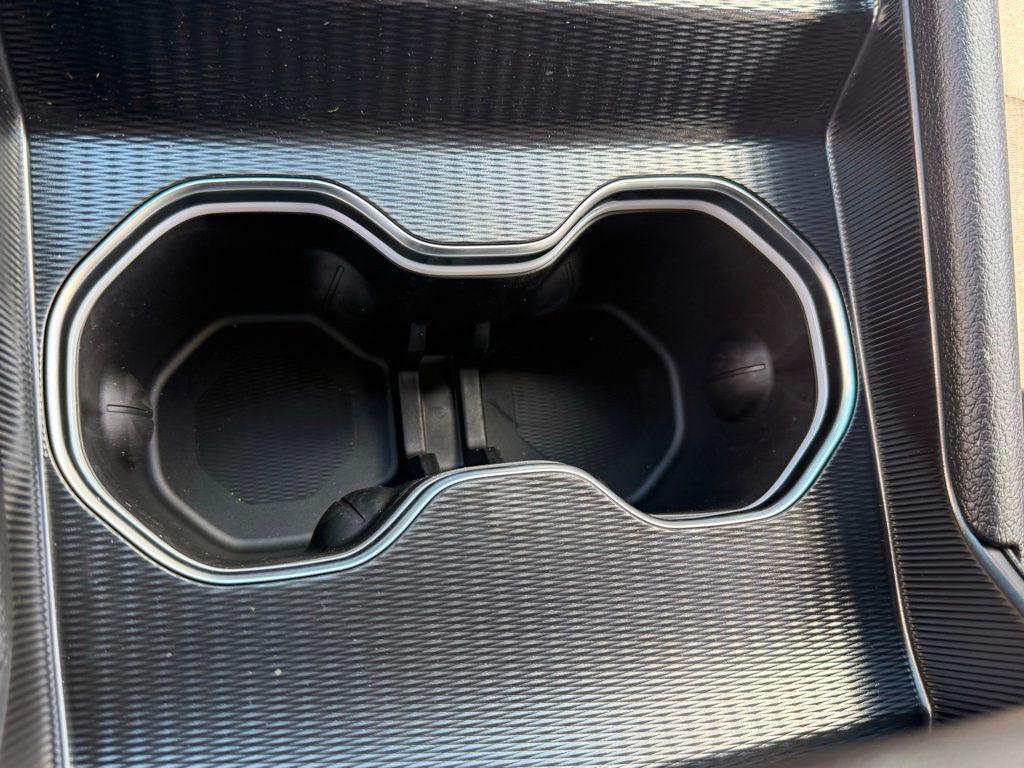 new 2026 Jeep Grand Cherokee L car, priced at $39,215