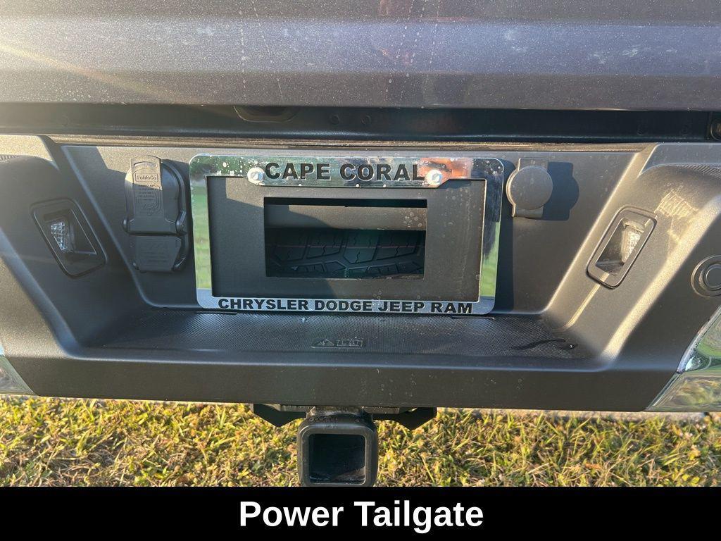 used 2022 Ford F-150 car, priced at $49,015