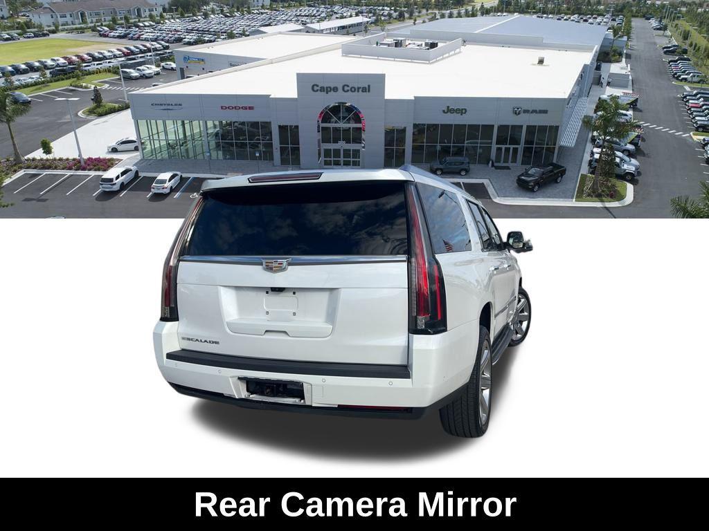 used 2019 Cadillac Escalade ESV car, priced at $29,536