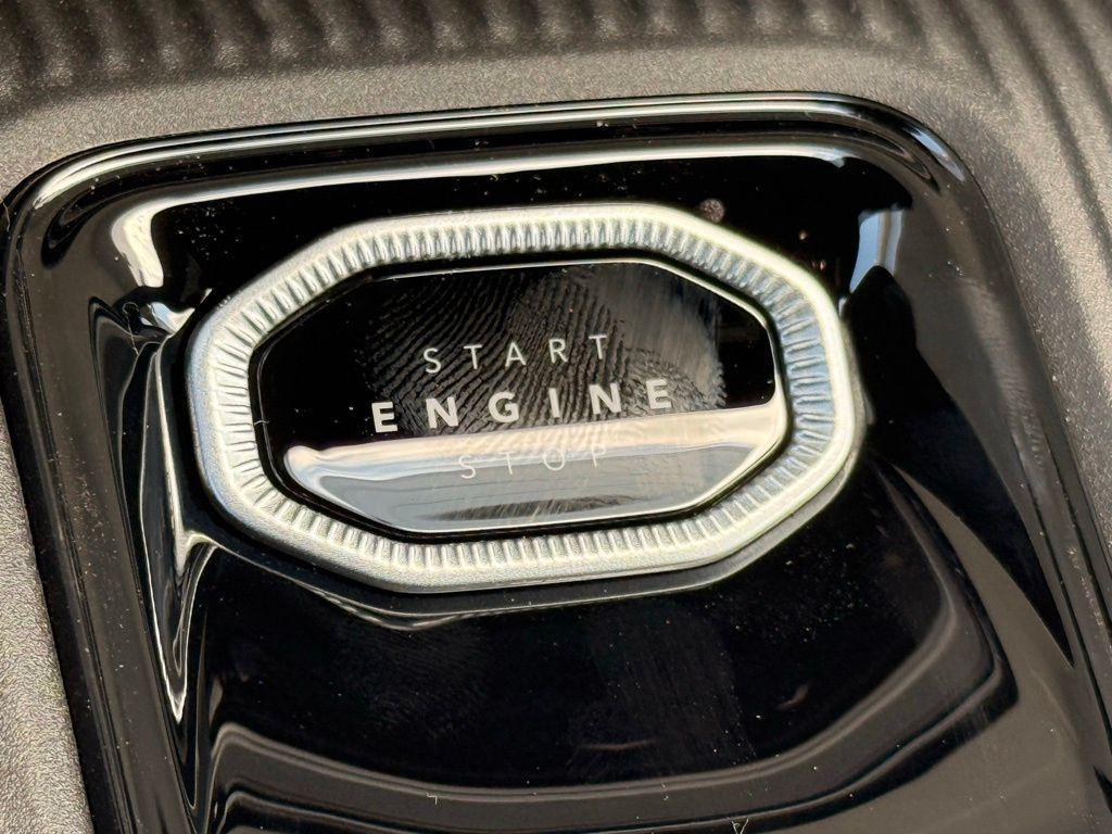 new 2026 Jeep Cherokee car, priced at $38,661