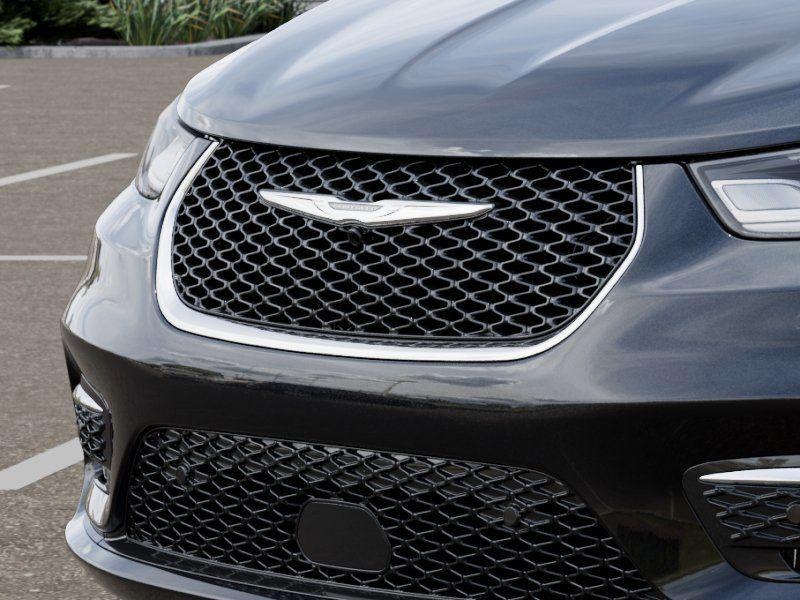 new 2026 Chrysler Pacifica car, priced at $41,555