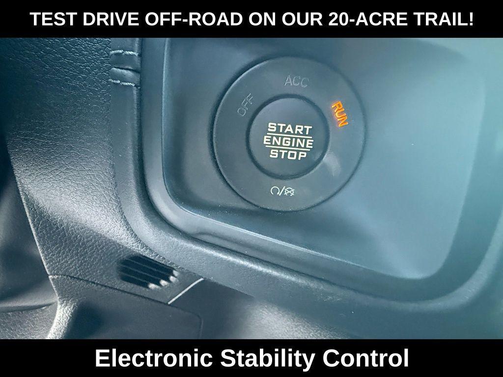 new 2026 Jeep Gladiator car, priced at $47,385