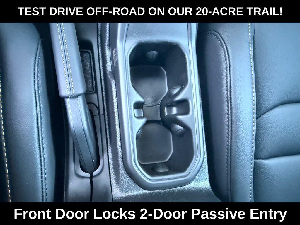 new 2026 Jeep Gladiator car, priced at $47,385