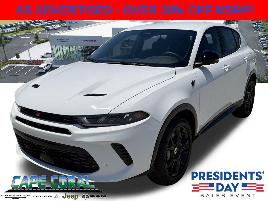 new 2025 Dodge Hornet car, priced at $32,180