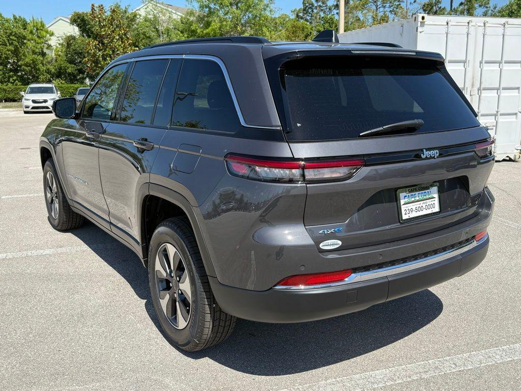 new 2025 Jeep Grand Cherokee 4xe car, priced at $50,380
