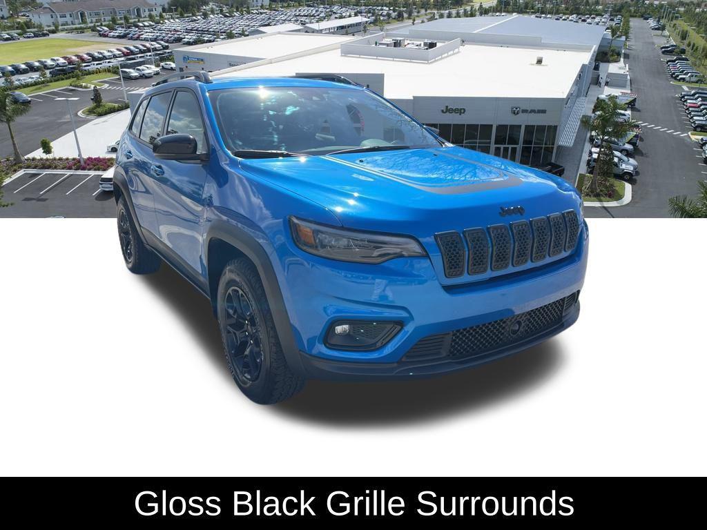 used 2022 Jeep Cherokee car, priced at $21,920