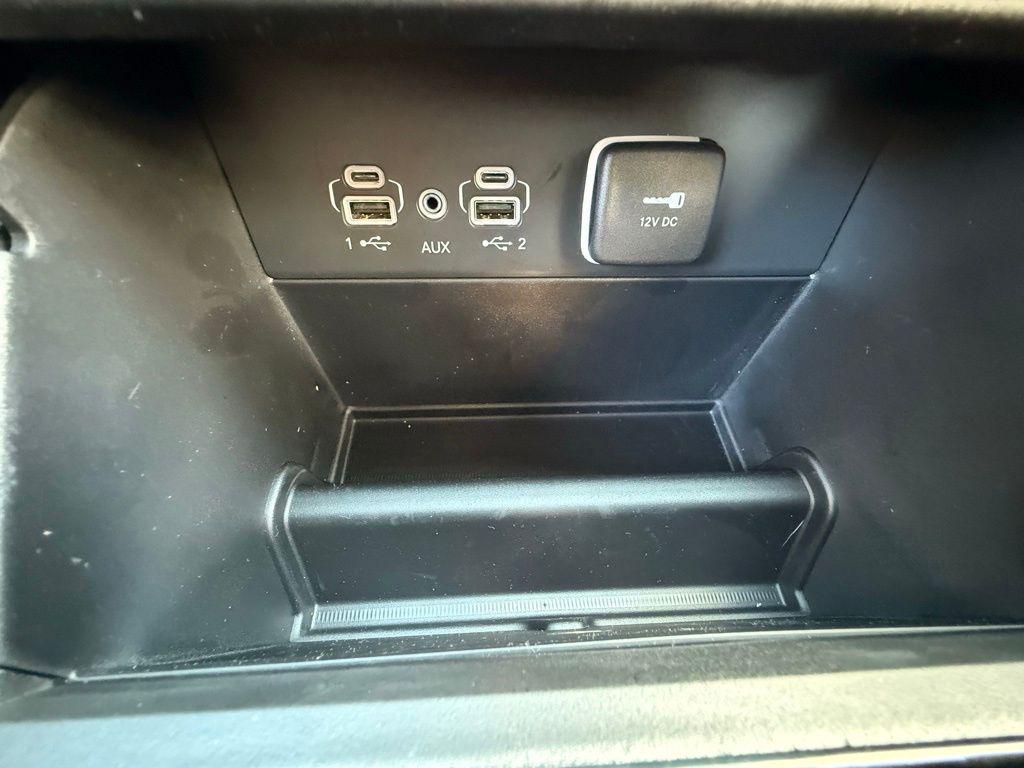 new 2026 Jeep Grand Cherokee L car, priced at $41,215