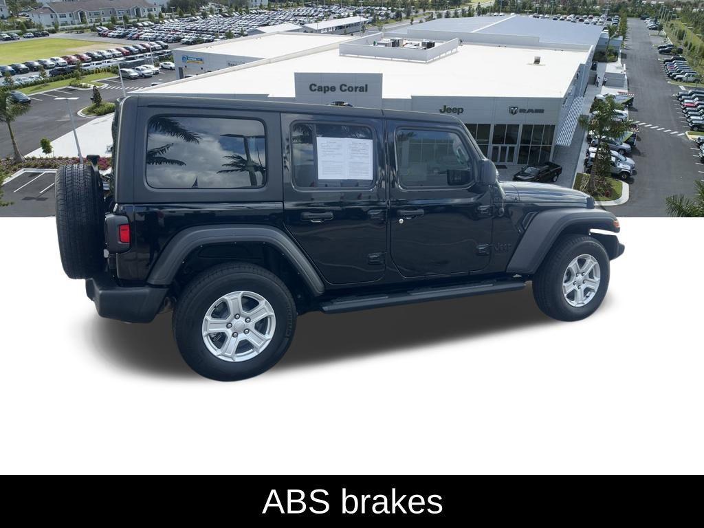 used 2022 Jeep Wrangler Unlimited car, priced at $28,900