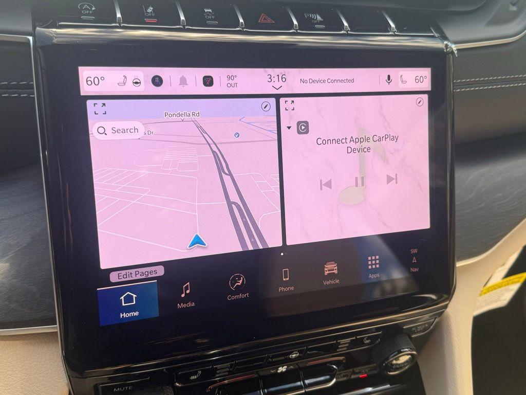 new 2025 Jeep Grand Cherokee car, priced at $37,495