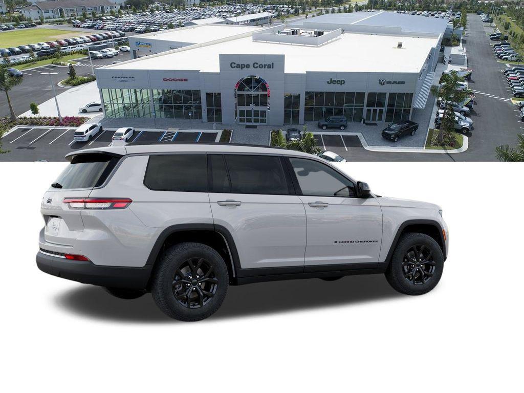 new 2026 Jeep Grand Cherokee L car, priced at $43,075