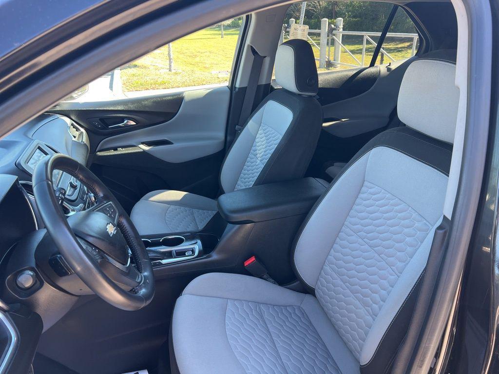 used 2021 Chevrolet Equinox car, priced at $16,620