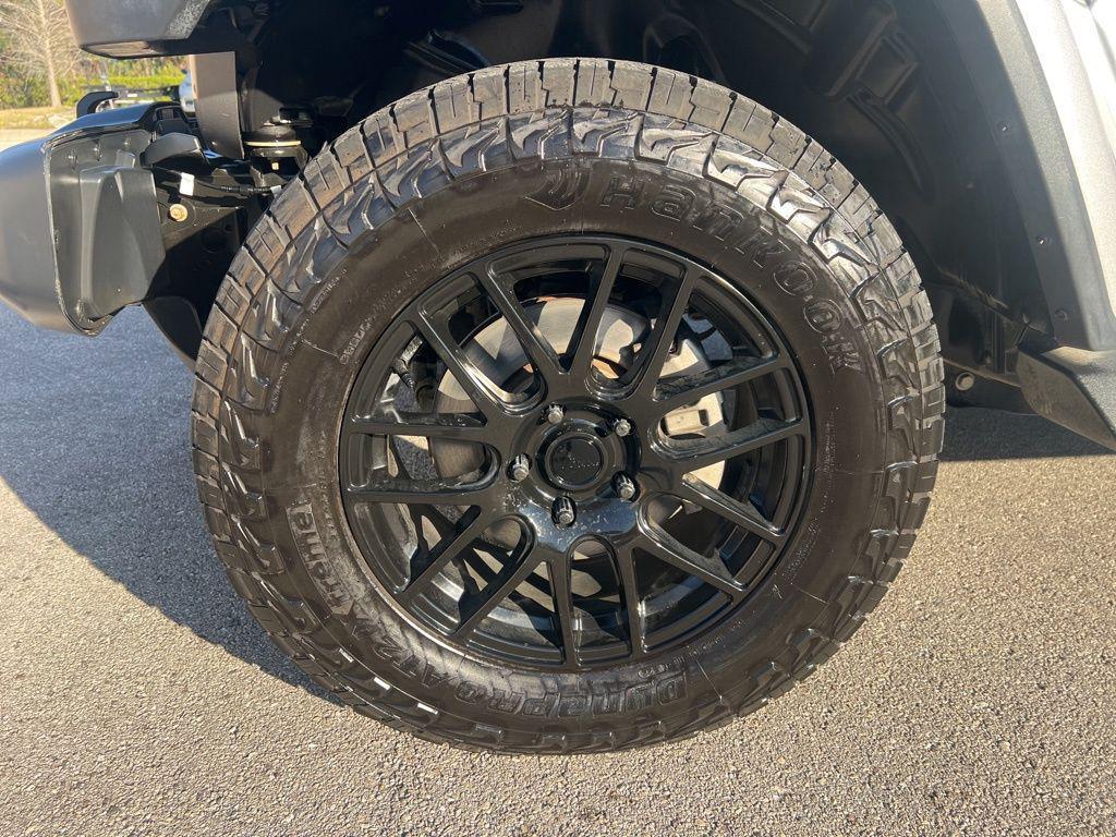 used 2020 Jeep Wrangler Unlimited car, priced at $22,992