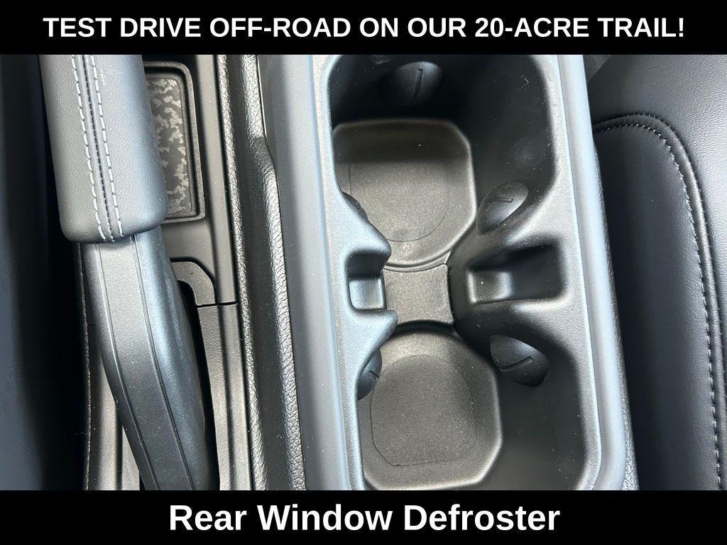 new 2025 Jeep Gladiator car, priced at $49,415