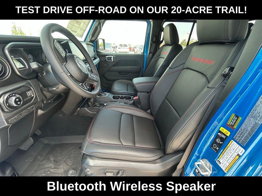 new 2025 Jeep Gladiator car, priced at $49,415