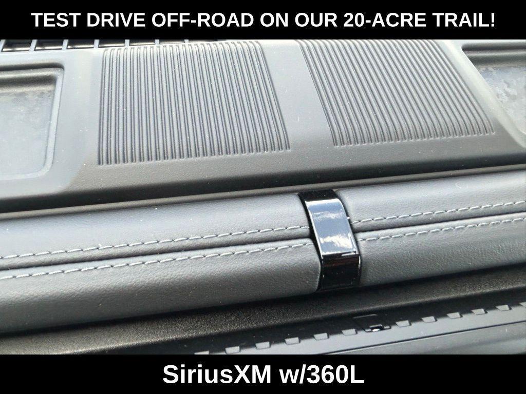 new 2025 Jeep Gladiator car, priced at $49,415