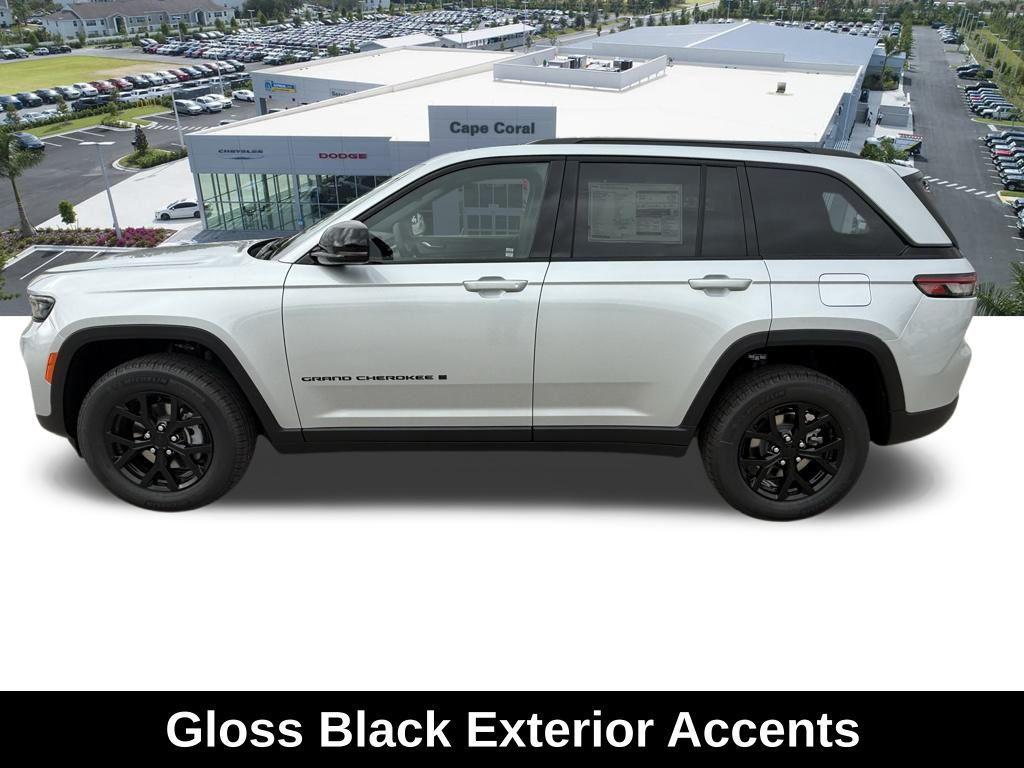 new 2025 Jeep Grand Cherokee car, priced at $36,730