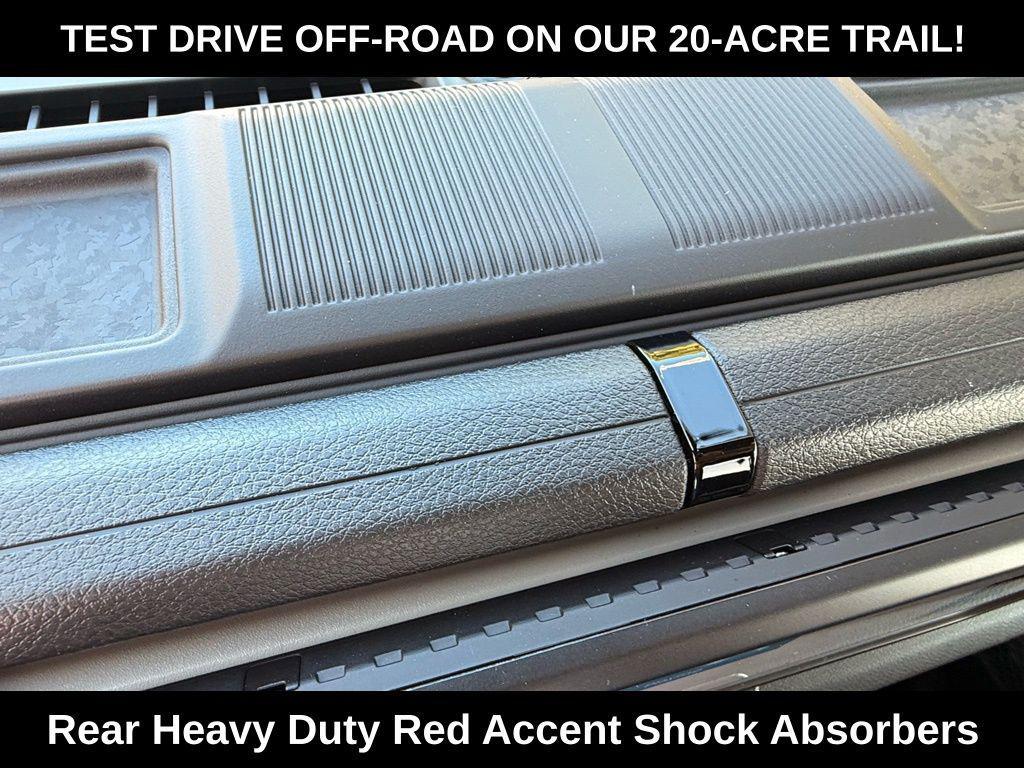 new 2026 Jeep Gladiator car, priced at $46,990