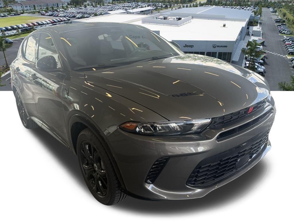 new 2025 Dodge Hornet car, priced at $30,330